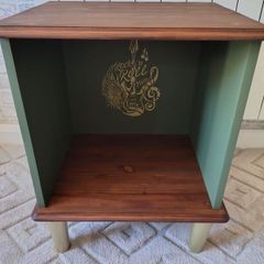 Cabinet for vinyl records storage