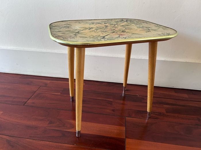 Vintage retro lamp/side table