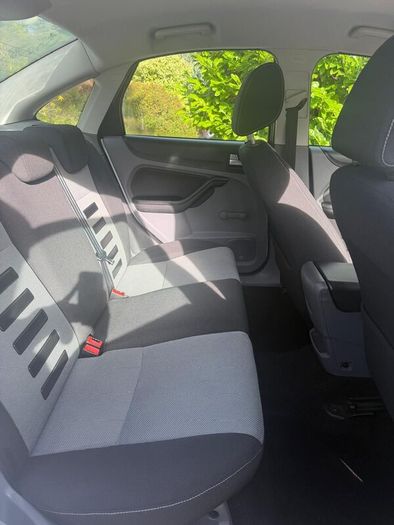 Ford Focus 2011 - excellent condition