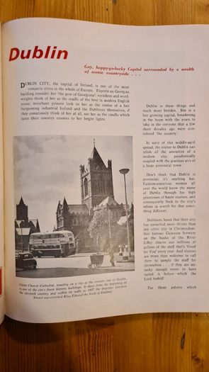 1966 See Ireland Adevrtising Tourist Book. The Scenic, Cultural And History. First Edition. Large Volume Book In Very Good Condition.