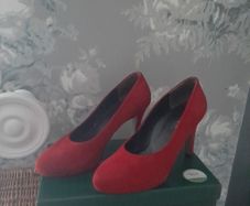 Paul Green leather and suede shoe