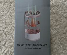 Electric Makeup Brush Cleaner