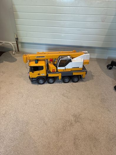 Liebherr Crane Truck