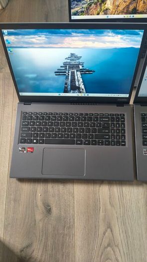 Acer Extensa 15 / 16gb / 512gb / Ryzen 5 7th gen