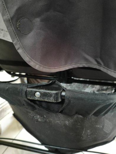 Double stroller and car seat