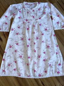 Powell craft nightdress age 6-7 excellent condition!