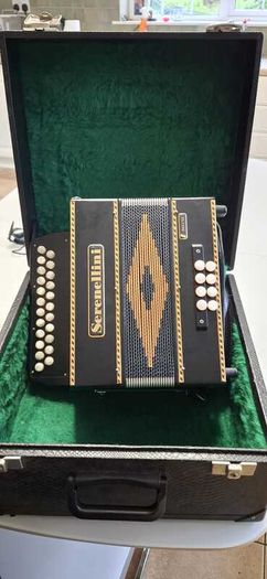 Serenellini Accordion