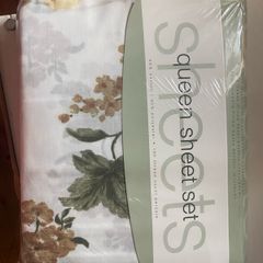Brand new US queen size bed sheet set