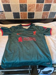 Liverpool third soccer jersey 2022-2023