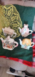 Cottage House teapots