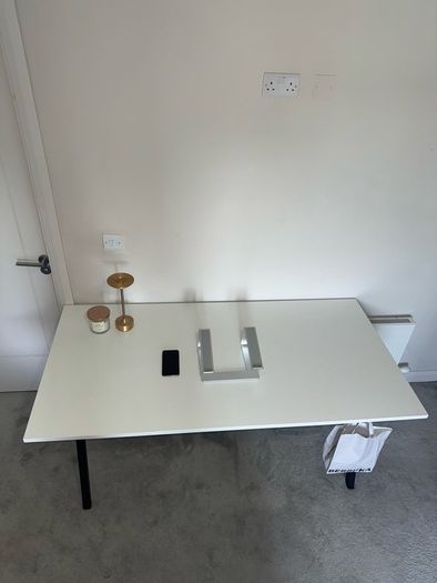 IKEA TROTEN Desk Excellent Condition