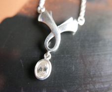 Sweet Sterling Silver 925 & Amethyst Ribbon Design Drop Pendant Necklace 4,4g - L16"