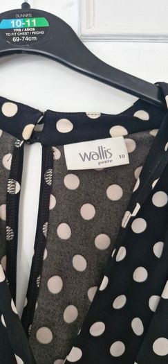 Polka dots dress
