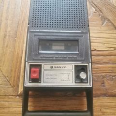 sanyo casette recorder