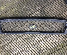 Hyundai Tuscan front grill.....05-09 models