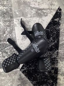shin pads