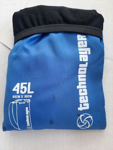 New Bag 45L can be worn on arm tag attached