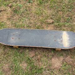 Skateboard