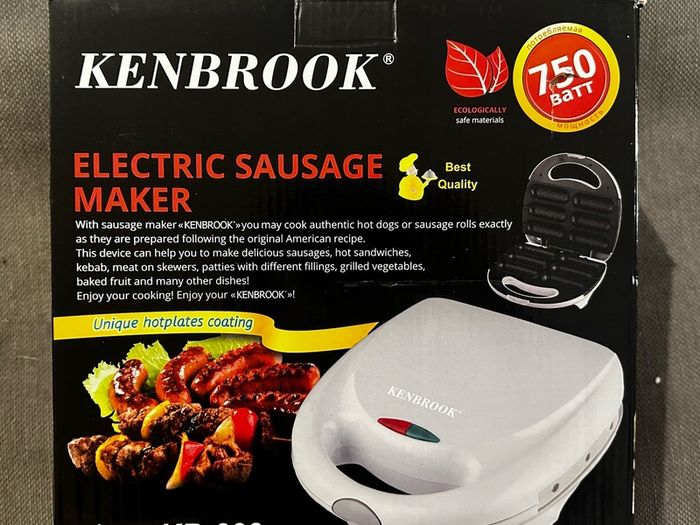 Electric sausage maker