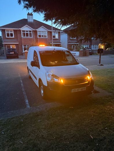 Peugeot Partner 3 Seater