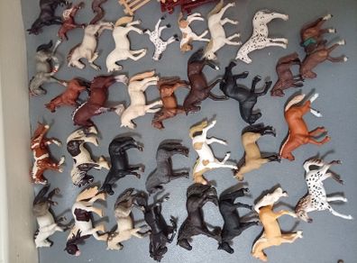 Schleich horses