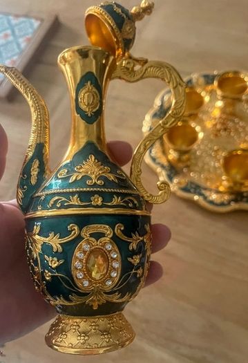 Stunning Oriental teaset