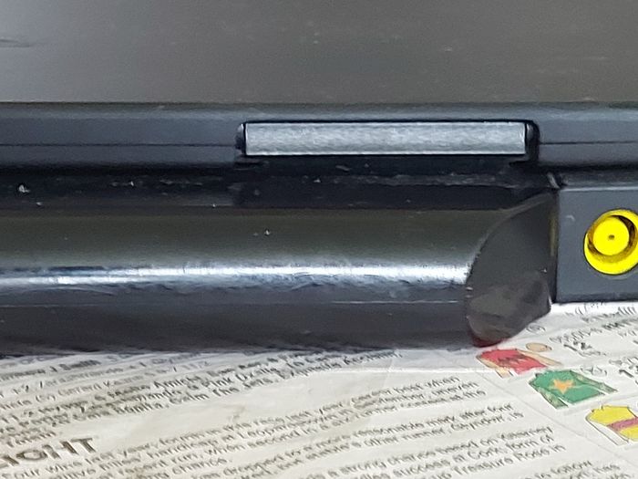 Lenovo T60p IBM Thinkpad, in excellent cosmetic condition, Battery is Good but states Error with Date & Time, and displays Lock Sign