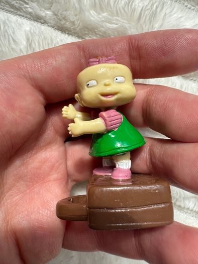 2001 Lil Lillian DeVille 2" Weetos Cereal EUROPE PVC Action Figure Rugrats Used Please look at the pictures