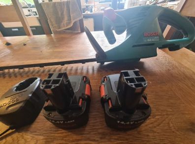bosch cordless hedge cutter