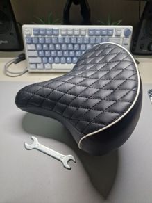 GreLiving Bicycle Oversized Saddle