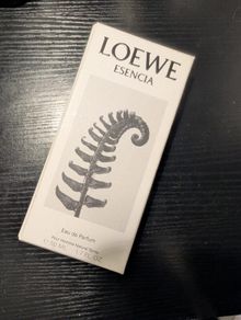 Loewe Esencia Eau de Parfum