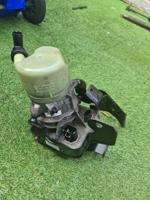 Volvo s60 2012 power steering pump