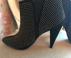 TopShop suede ankle boots. Uk6. New.RRP 89