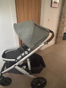 Uppababy Vista Bassinet and Toddler Seat