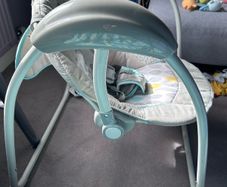 Baby swing