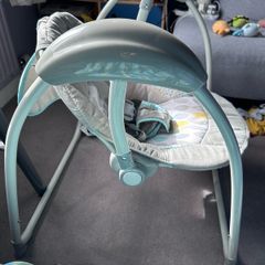 Baby swing