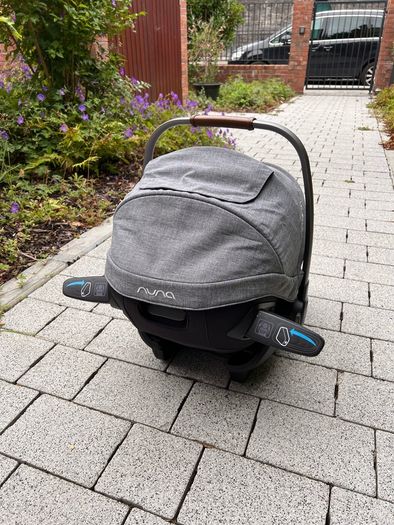 Nuna Arra Reclining Lie-Flat Car Seat