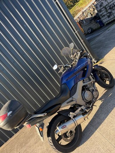 03 Yamaha TDM 900
