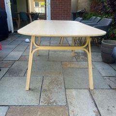 Dining room table