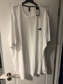Adidas Tshirt 3XL