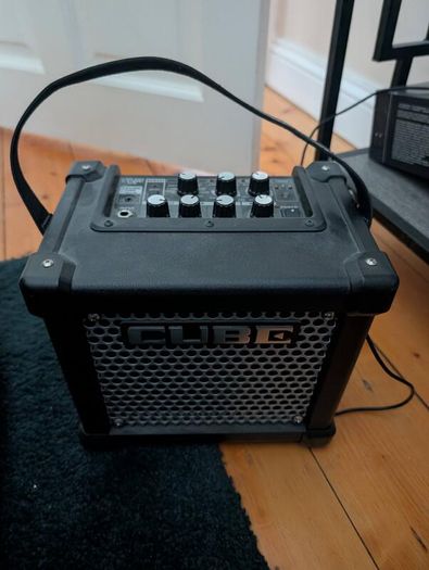 Roland Micro Cube GX Guitar Amp
