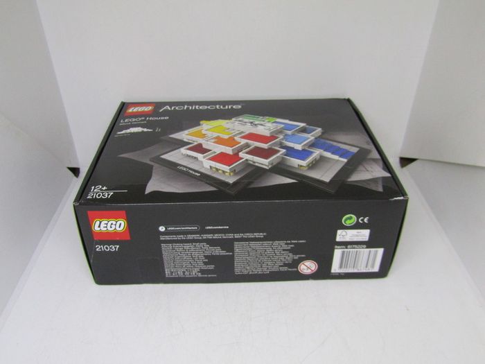 Lego House 21037 Signed By Stuart Harris The Lego House Head Designer Executive Billund Exclusive Brand New Sealed And Exclusively Signed By Stuart Harris Himself The Lego House Head Design Executive Very rare to have this set signed exclusively by Stuar