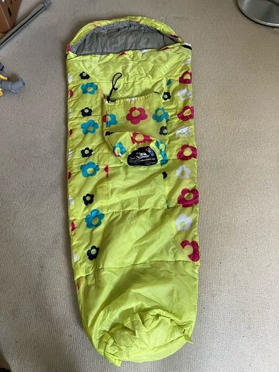 Kids sleeping bag Trespass