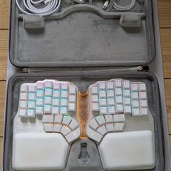 Dygma Defy Wireless Split Ortholinear Mechanical Keyboard