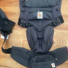 Ergobaby Omni 360 baby carrier