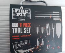 New BBQ unopened 11 piece tool set in case
