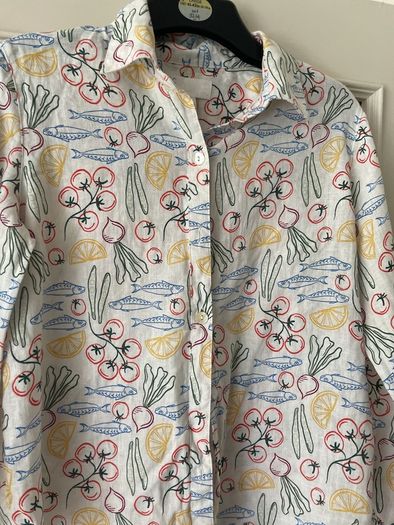 Linen blouse size medium
