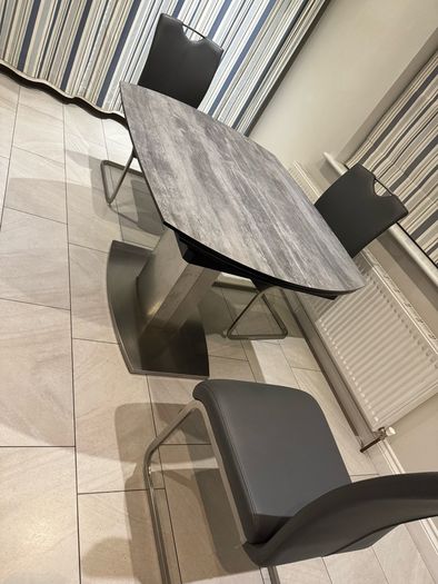 Kitchen Table