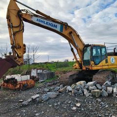 2004 Komatsu PC340-7 with 15k hours