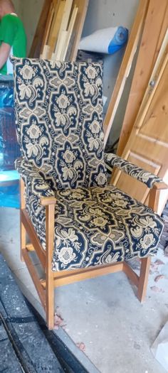 free chairs